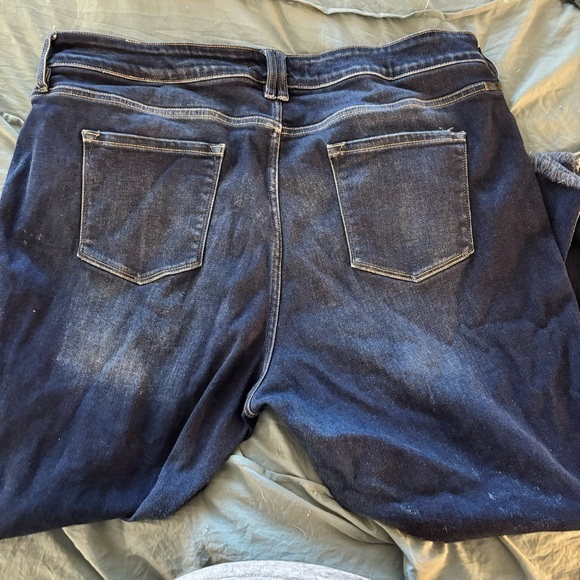 KANCAN X MAURICES - BUTTON FLY PLUS SIZE SKINNY JEANS - DISTRESSED - 24W - Picture 4 of 6